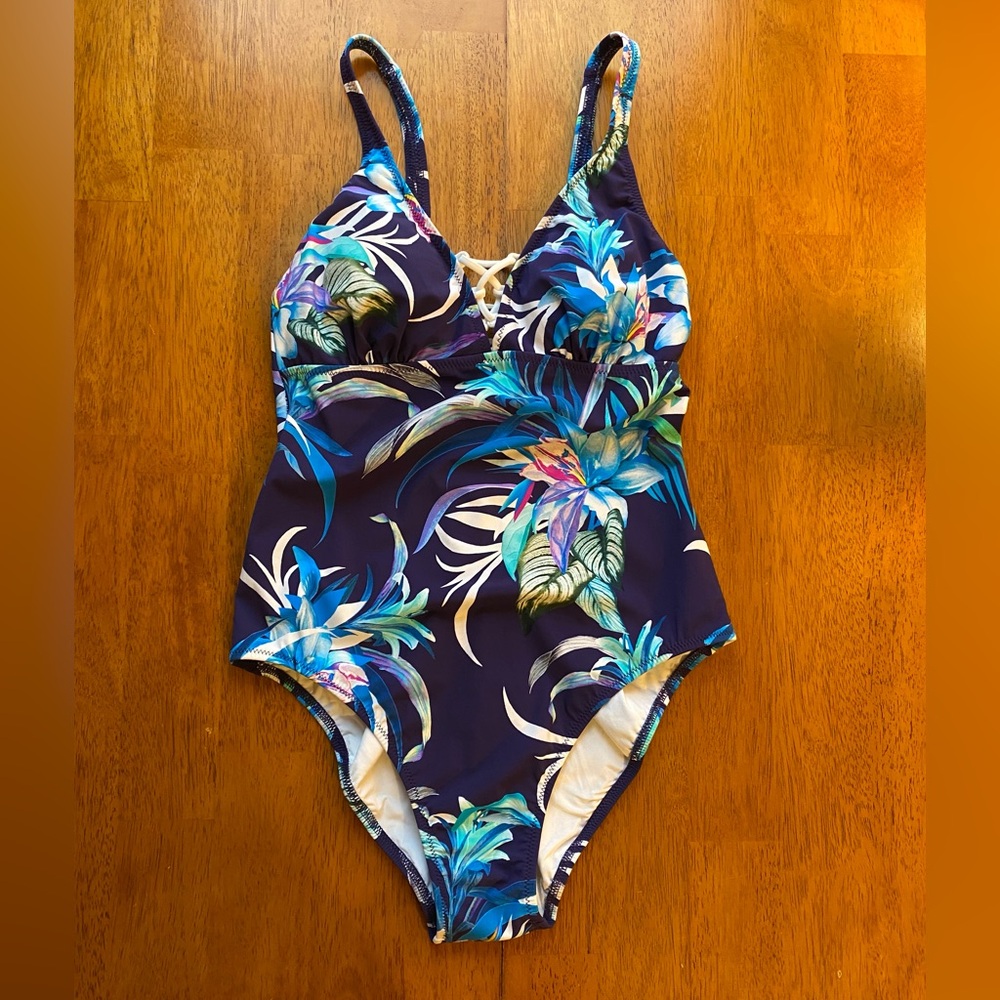 Turkiz Tropical One-Piece Swimsuit | Size 38 (S/M)